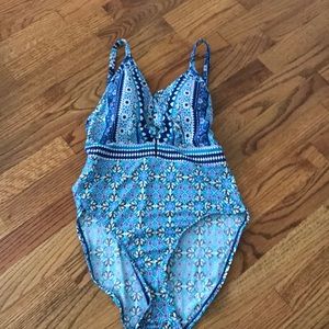 One piece women’s swimsuit